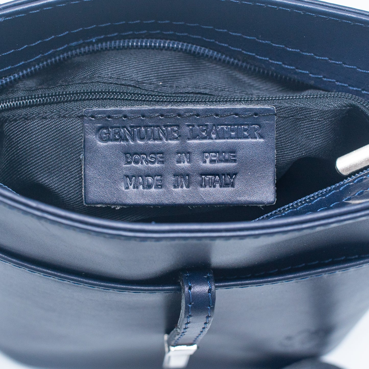 Made in Italy Genuine leather crossbody bag LEB-08